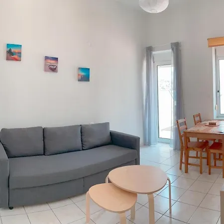 Megaro Apartment *